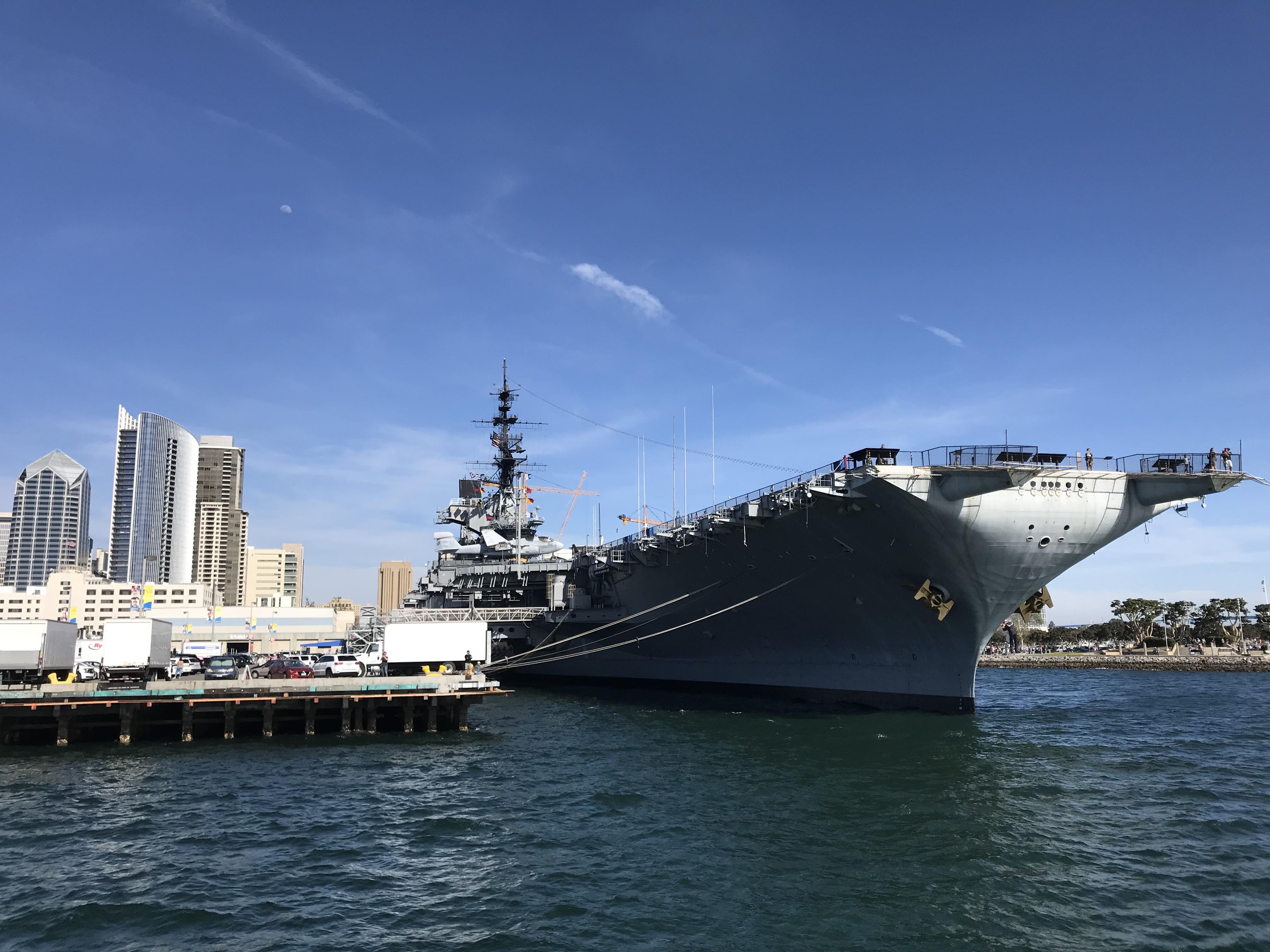 sandiegoUSSmidwaymuseum1